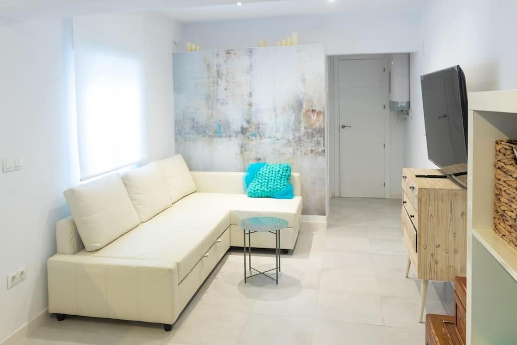 Apartamento Completo A 5 Minutos Estacion Tren. Cordova Esterno foto